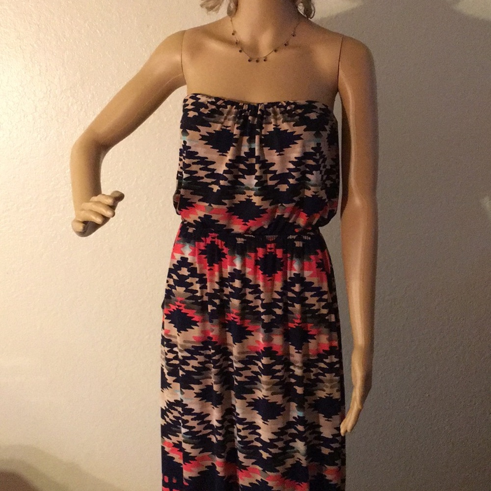 ✨Long tribal print dress!✨